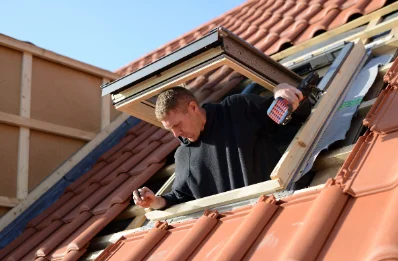 Pose de fenêtres de toit Velux à Briec